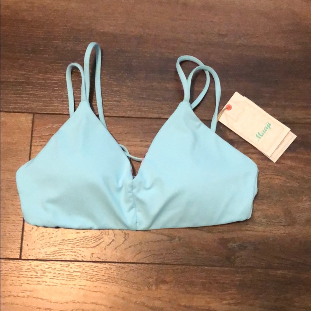 NWT Maaji Reversible Bikini Top